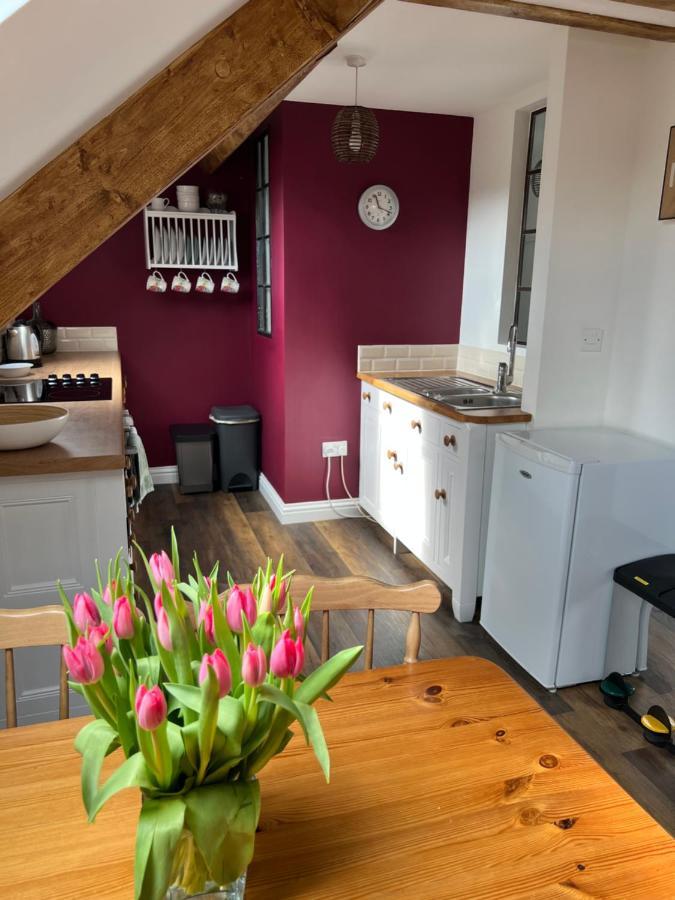 Studio Apartment ويلْزْ المظهر الخارجي الصورة